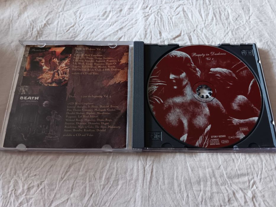 Beauty in Darkness vol. 2