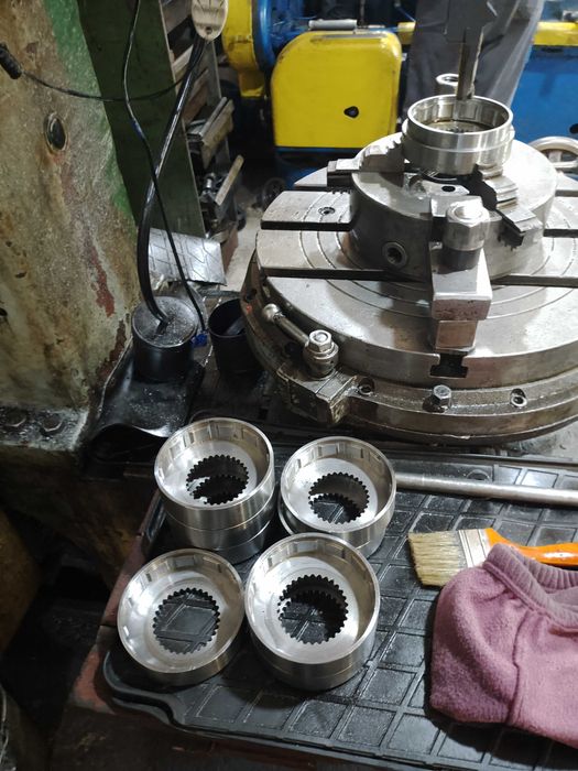 Довбіжні роботи. Обробка металу та довбіжні роботи