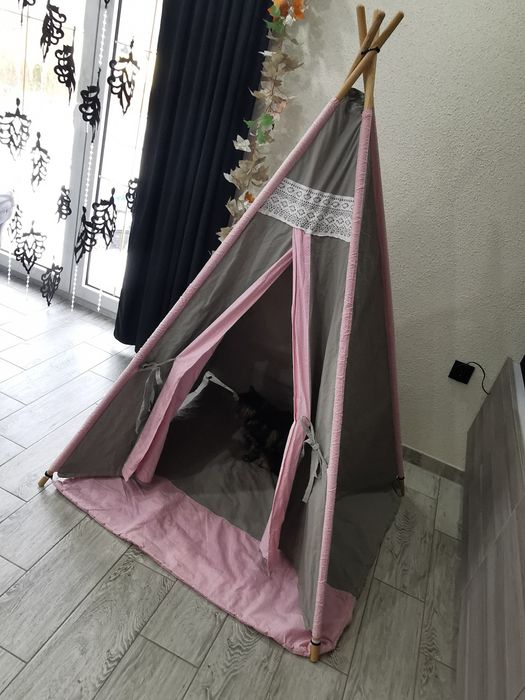 Namiot tipi dla dziewczynki