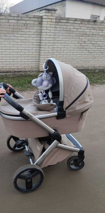 Продам коляску 2в1