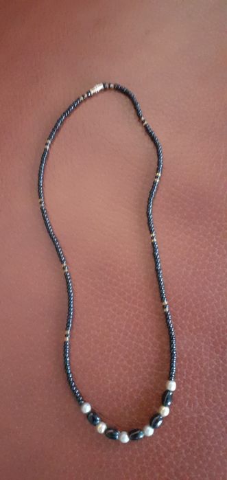 Colares vários para desocuoar