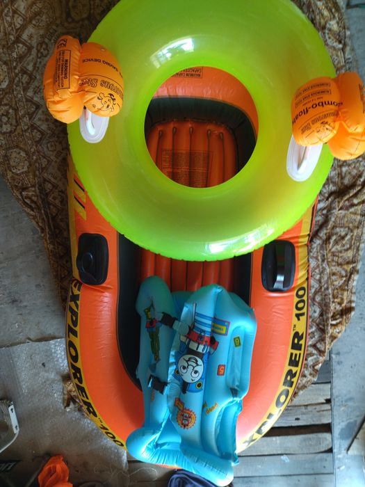 Intex Explorer 100 надувная одноместная лодка