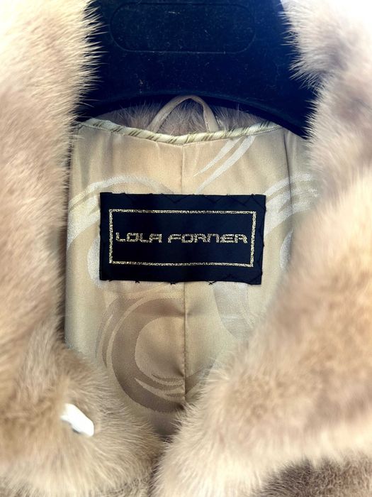 Шуба норкова кремова (рукавички у подарунок)