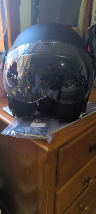 Capacete modular/ REBATIVEL preto mate