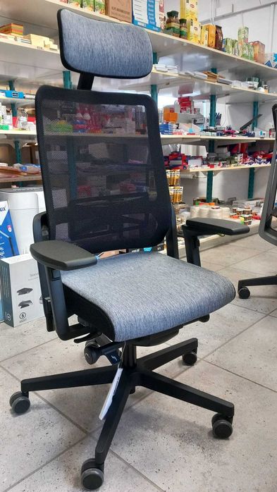 Fotel Xilium krzesło obrotowe MESH