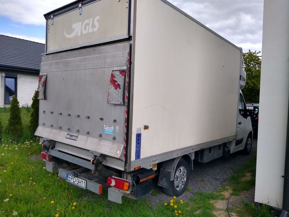 Wynajem bus winda 8ep Kielce przeprowadzki