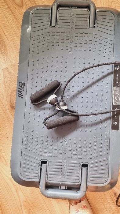 Platforma do ćwiczeń-vibracyjna crivit