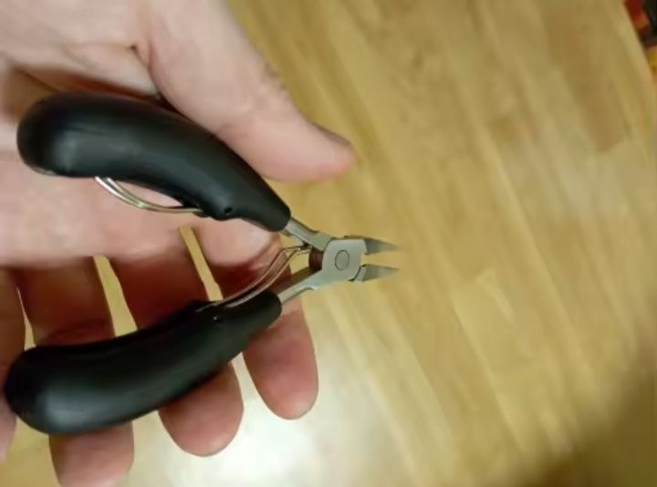 Кусачки для ногтей