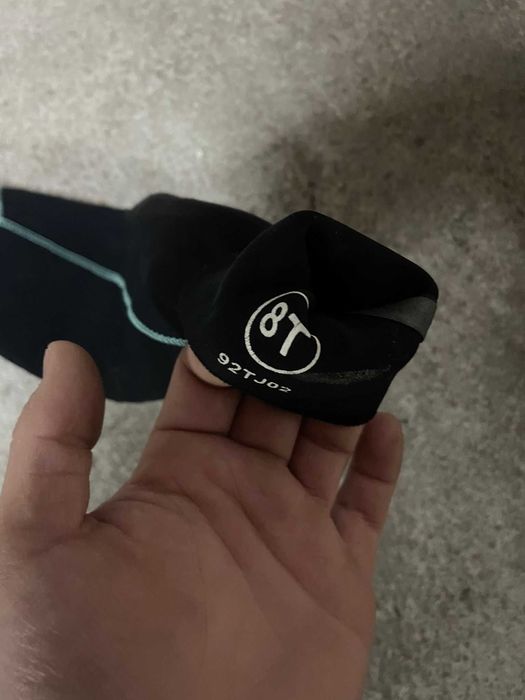 fatos de surf varios tamanhos