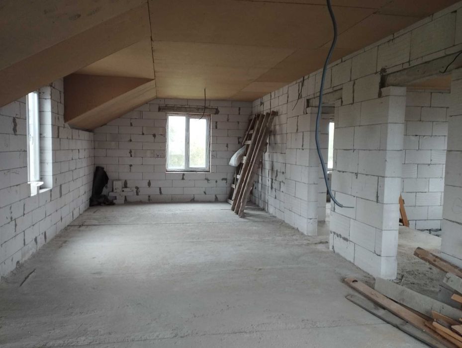 Продаю будинок на Таращанському масиві