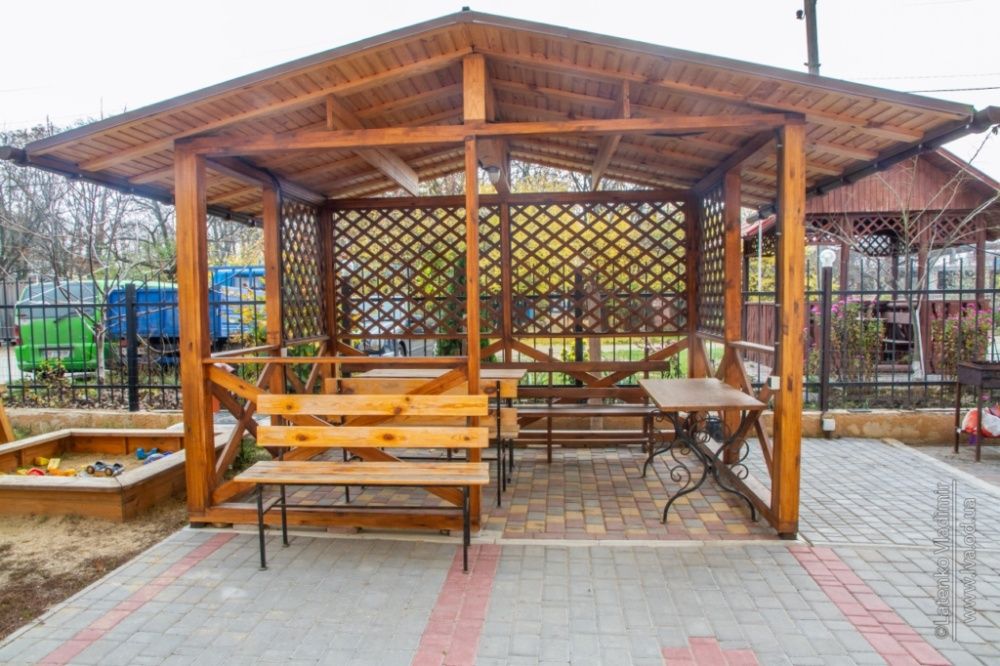 Изготовление Одеса (Черноморск) лестниц, дверей, кухонь, мебели,окон