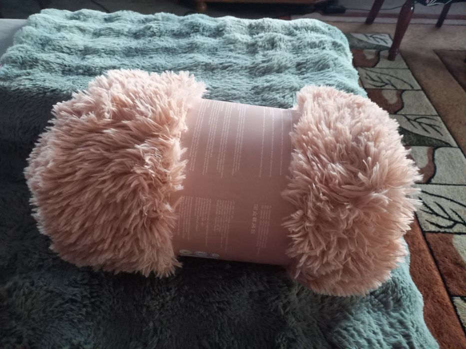 Sprzedam  nowy koc o wymiarach 150 na 200