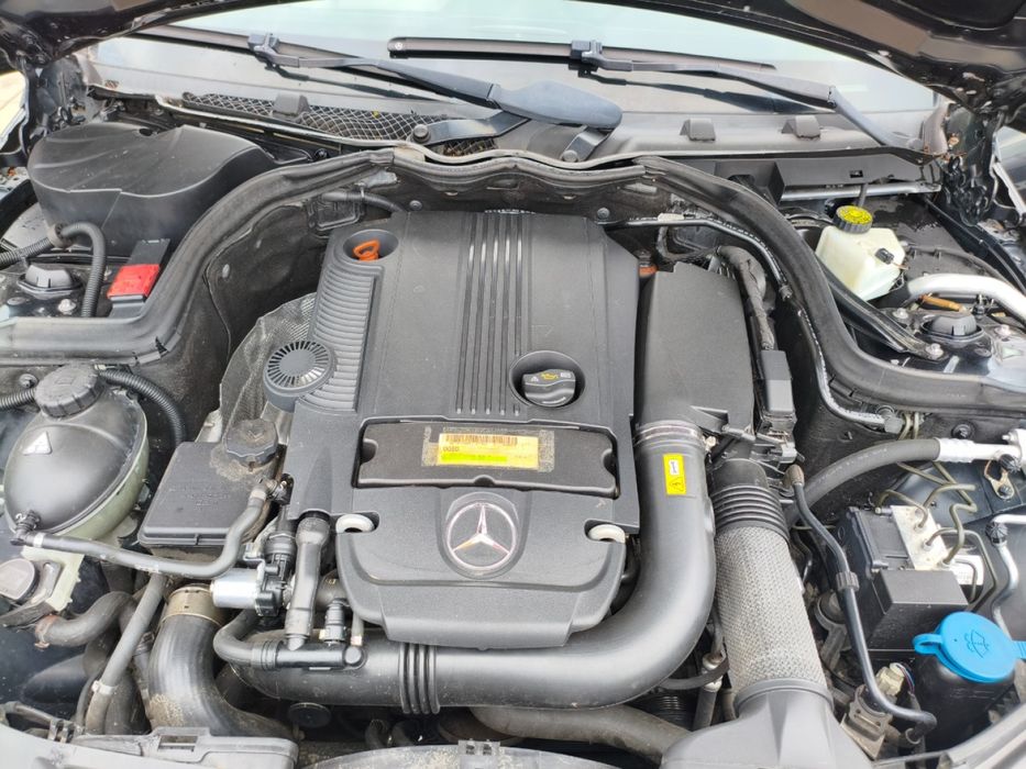 Mercedes-Benz Klasa C 180 BlueEFFICIENCY 7G-TRONIC Avantgarde