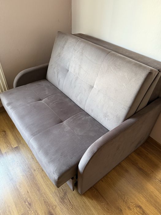 Sprzedam łóżko rozkladane praktycznie nowe
