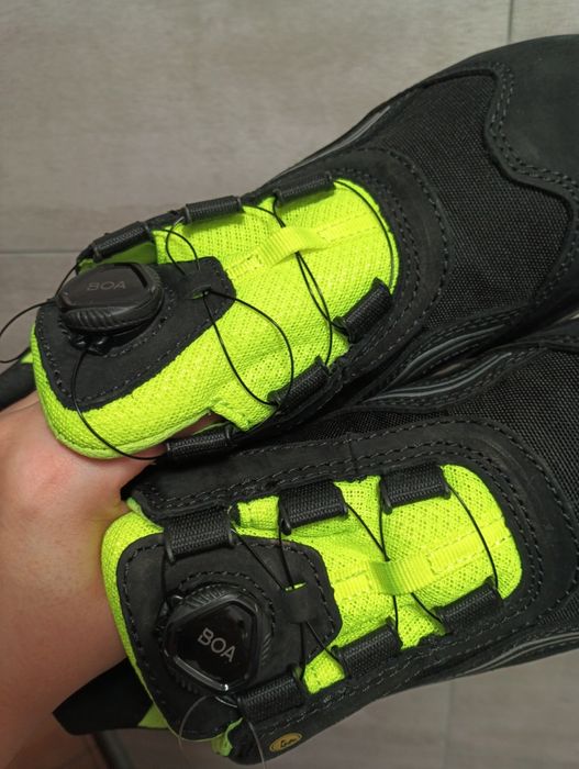 Nowe buty robocze 40 Boa