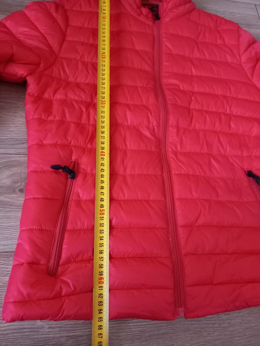 Куртка коротка жіноча