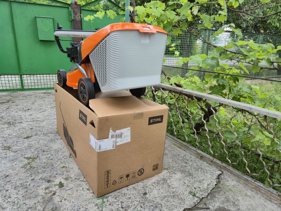 Газонокосилка бензиновая Stihl RM 248 — Состояние НОВОЙ! На гарантии.