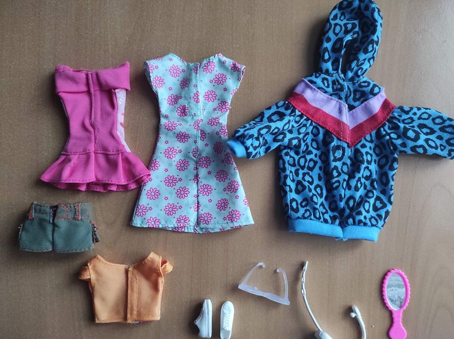 Одежда и аксессуары для Барби, Монстер Хай, Братц Mattel  оригинал
