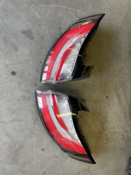 Lampy Tylne ST LEWA PRAWA Ford EDGE Lift