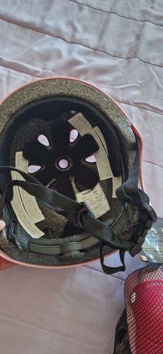 Patins em linha . .64284746984834122