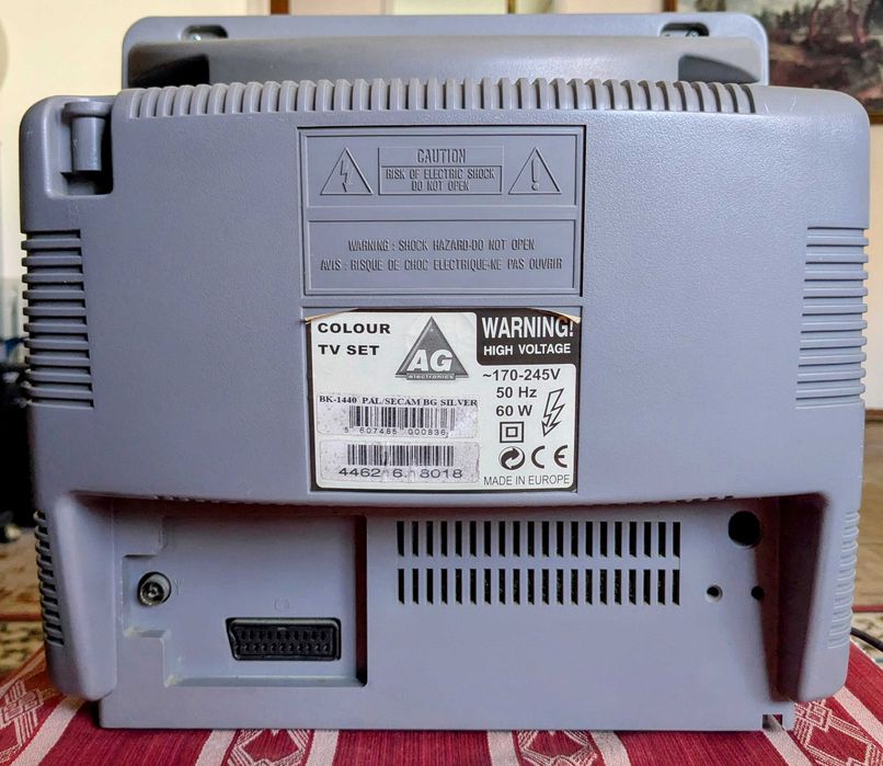 Televisão TV CRT AG Electronics 14" com comando original – Funcional