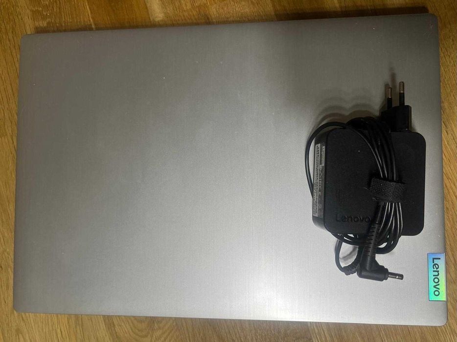 Computador Portátil LENOVO IdeaPad 3