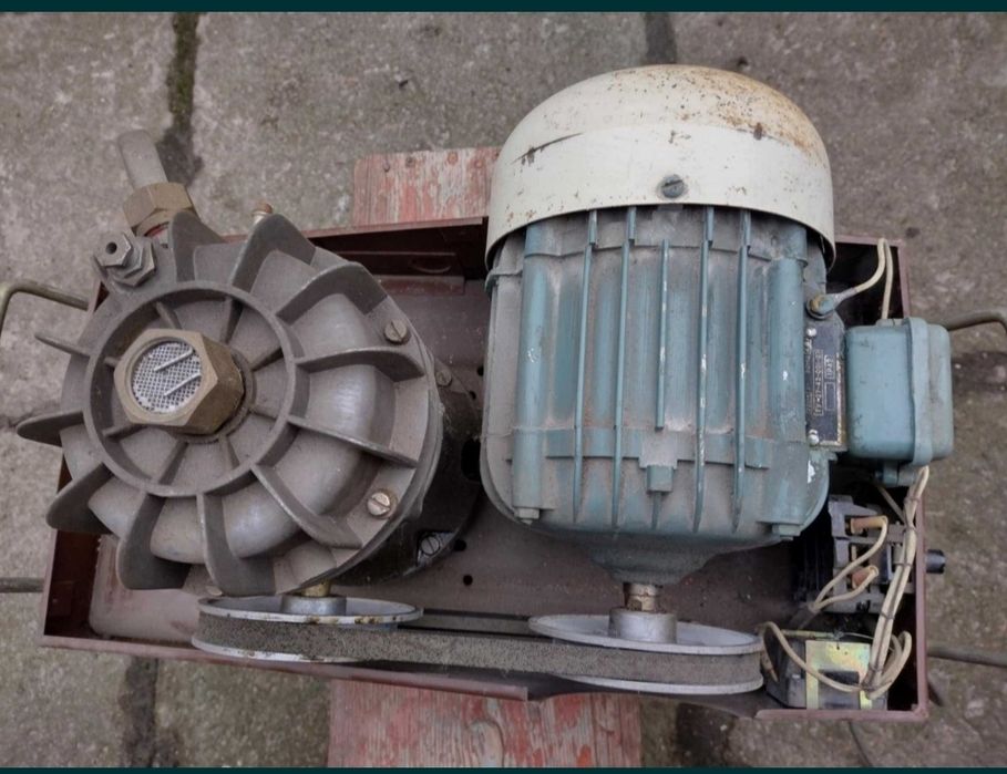 Компресор безмасляний