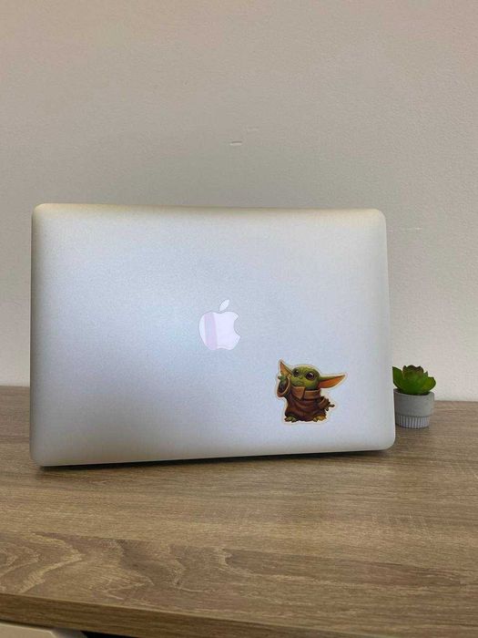 MacBook Air (13-inch, 2017)  i5 8 ГБ 1600 MHz DDR3