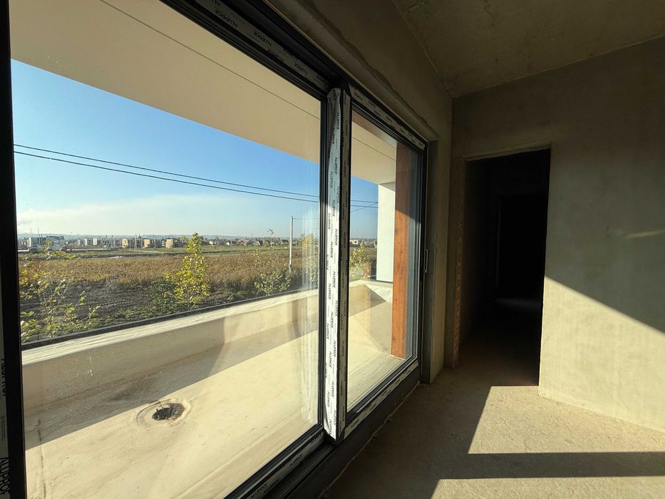 Продам елітний будинок у стилі хай-тек Щасливе !