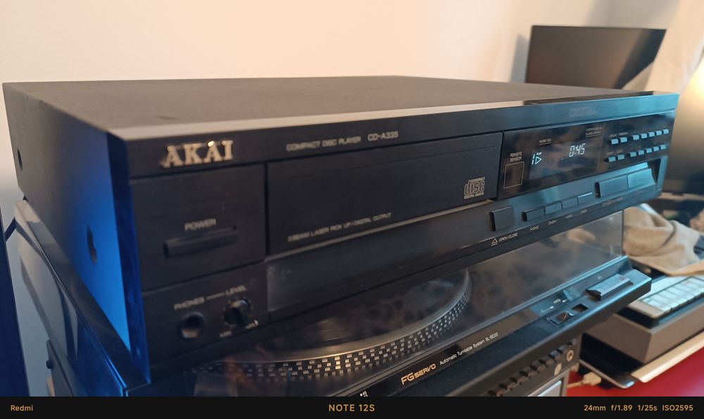 Leitor de CD Akai CD-A335 | Vintage Hi-Fi | Excelente Estado