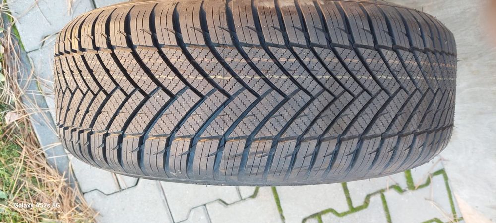 Koła Renaul Scenic II 205/60/16 alu, nowe opony całoroczne