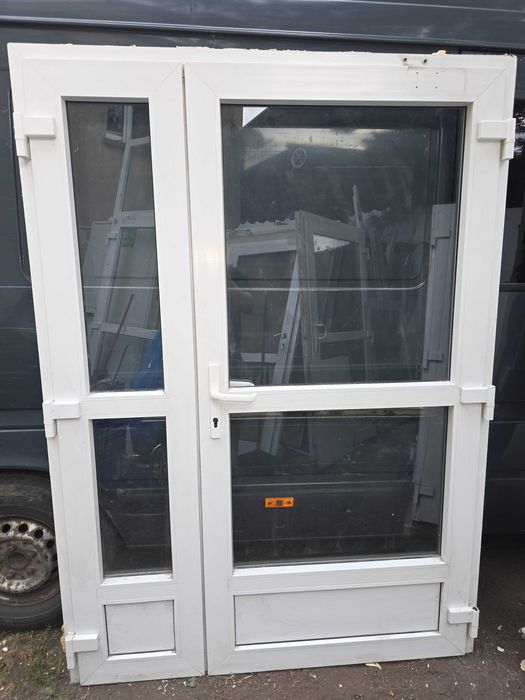 drzwi pcv plastikowe uzywane