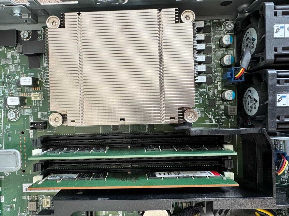 Serwer HP ProLiant DL20 Gen10+ 1U - Intel Xeon E-2314, 4 rdzenie, 32GB ram