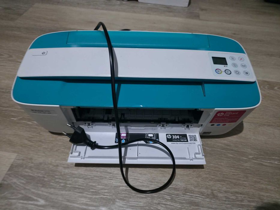 Impressora HP deskjet 3735