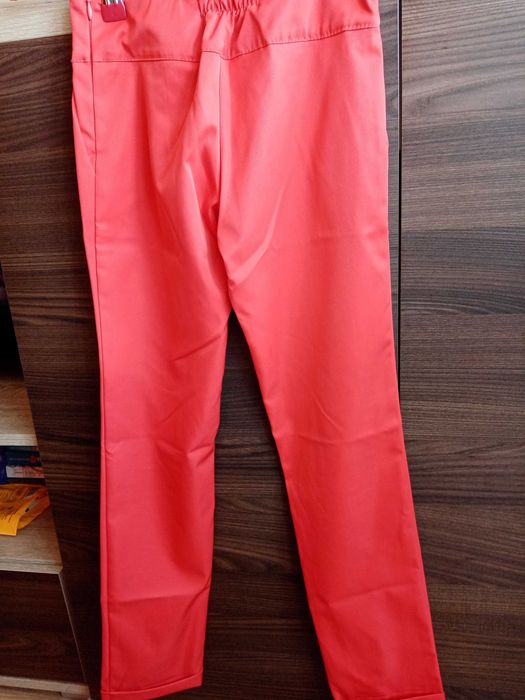 Eleganckie spodnie dziewczęce
