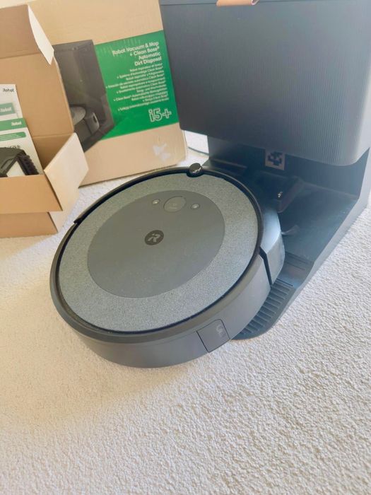 Aspirador robô IROBOT Roomba Combo i5+