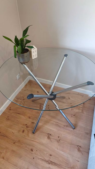 Szklany stół używany