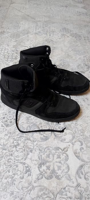 Buty męskie  sneakersy  DC  czarne 44