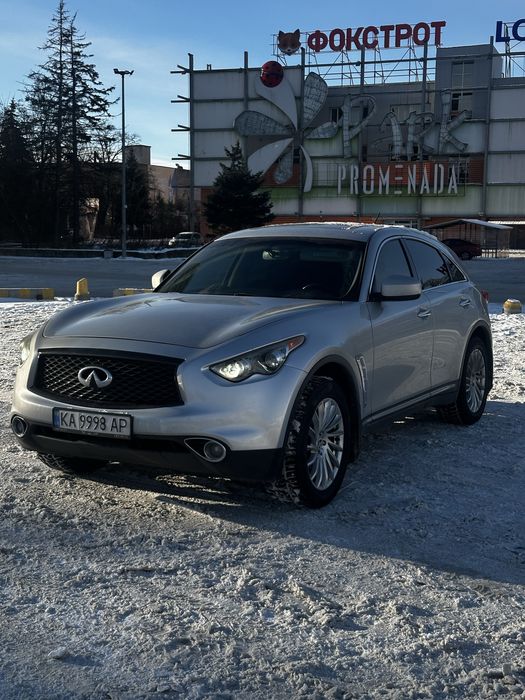 Infiniti FX 37 2013 3.7 AWD