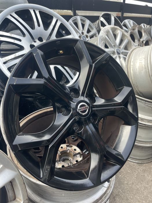 Jantes originais Nissan 17 5x114 Qashqai Juke.