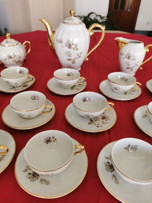 Serviço de café Viana antigo