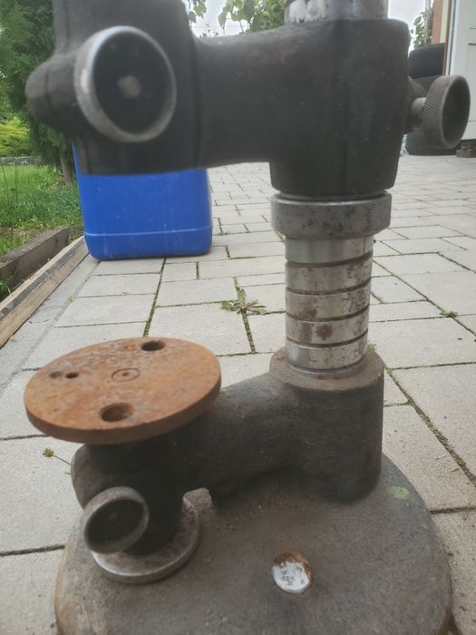 Штатив вертикального оптиметра ИКВ