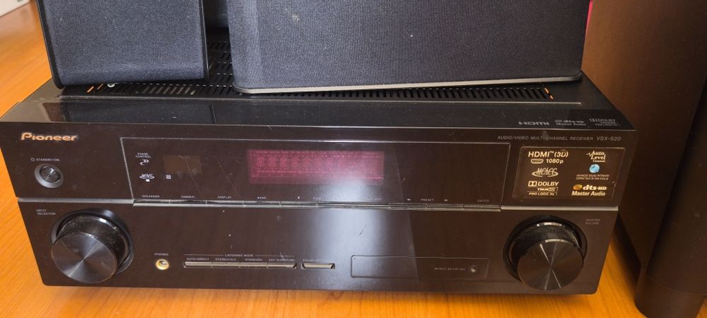 AV Pioneer Vsx 520
