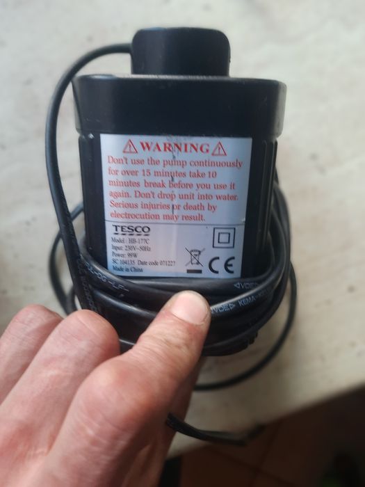 Pompka elektryczna do materacy