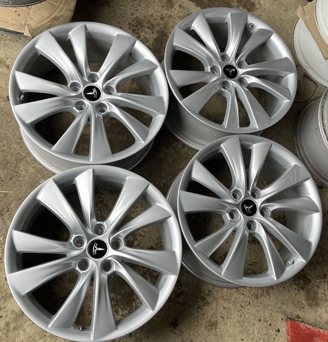 Диски Tesla model S, X R 19 5 120