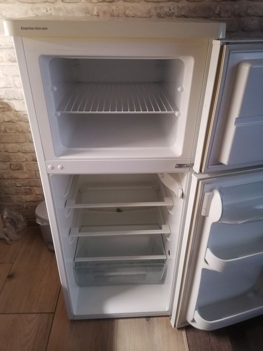 Sprzedam lodówkę Electrolux