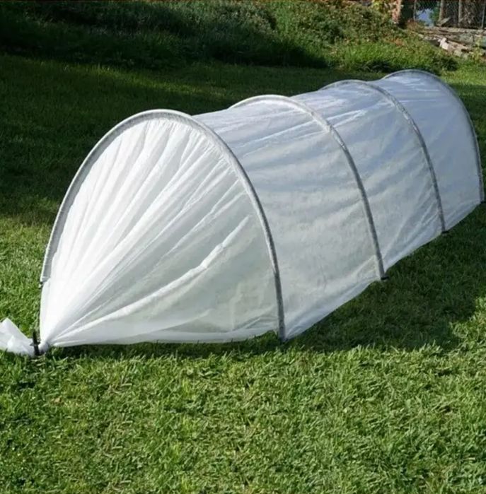 Парник з агроволокна  "Єконом" 40 г/м2 від 3м до 8м . 80смх120см