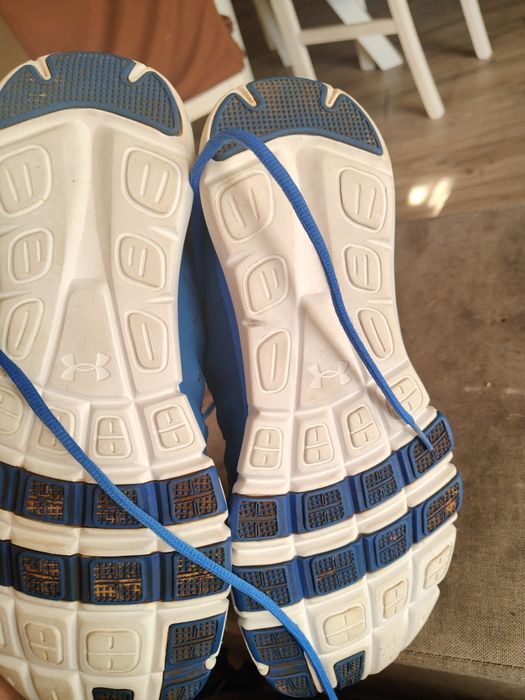 Buty sportowe rozmiar 45