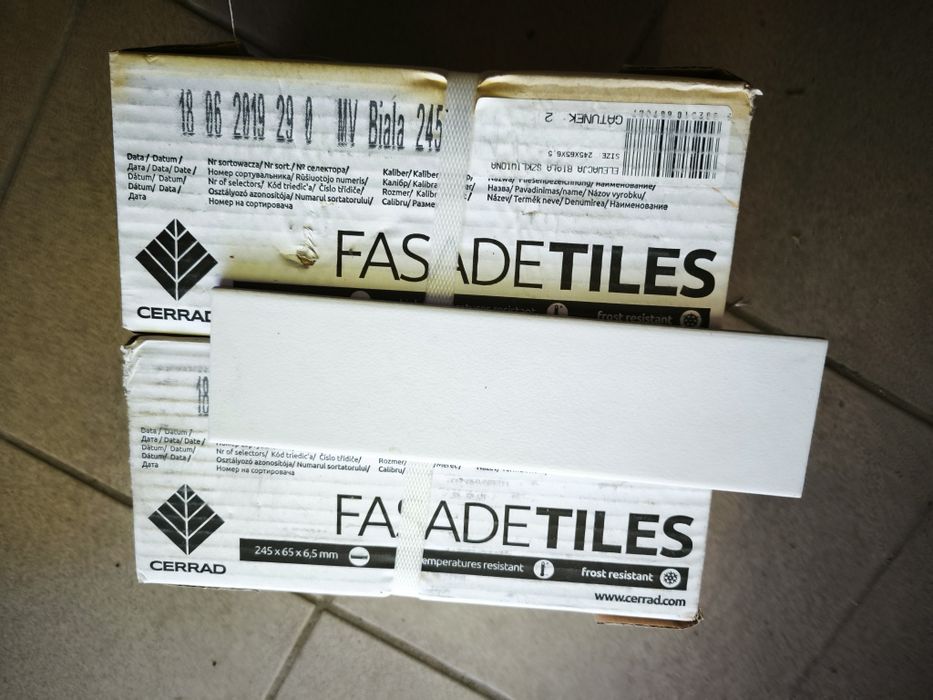 Płytki elewacja biała szkliwiona cerrad gatunek 2