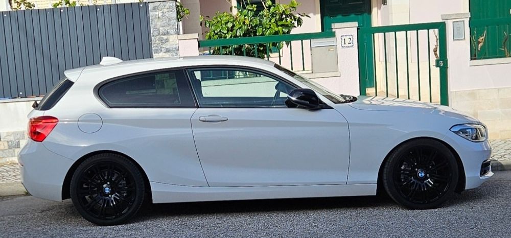 BMW 120D(F21), LCI, em estado=imaculado, com poucos kms, 230cv